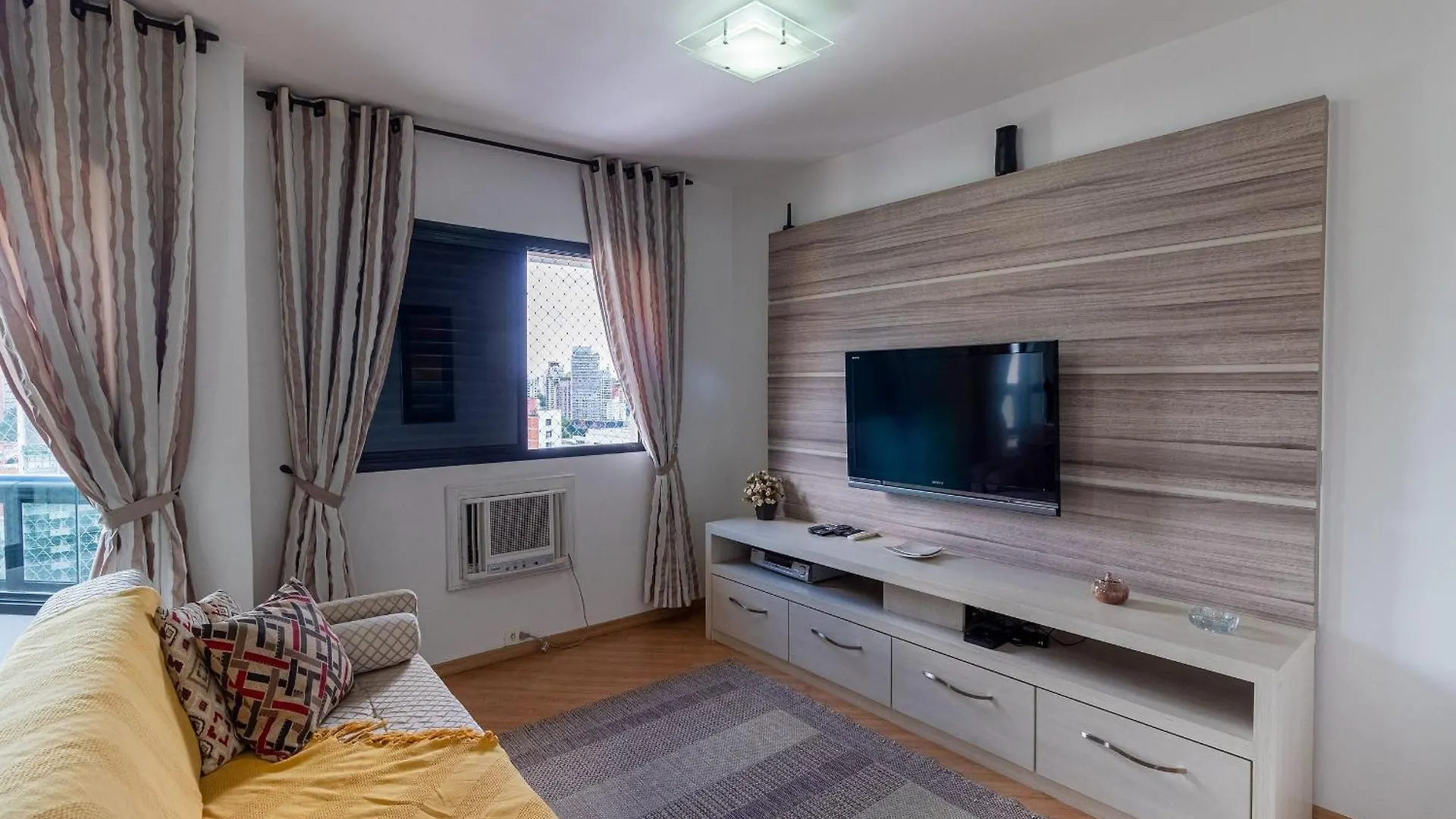 Hotel Lflats No The First Free Flex Residence Service Sao Paulo Brazil