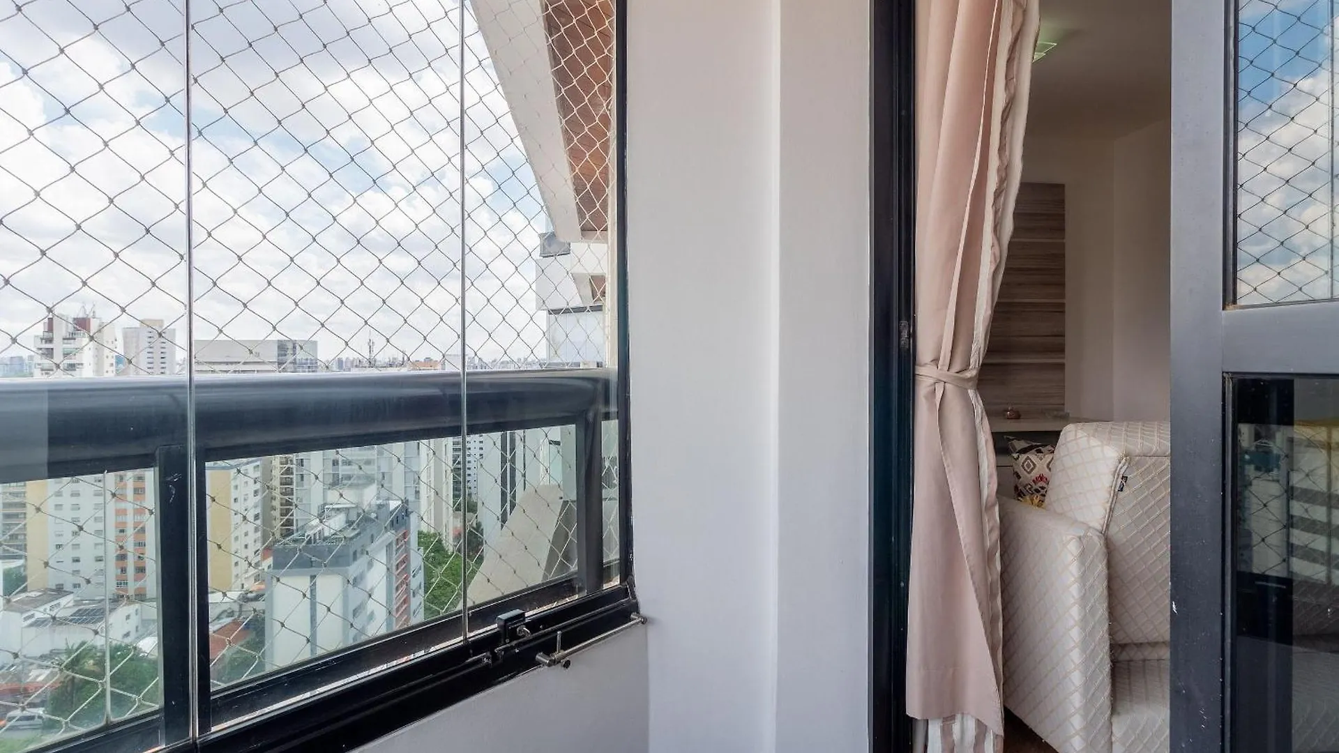 Lflats No The First Free Flex Residence Service Sao Paulo Hotel